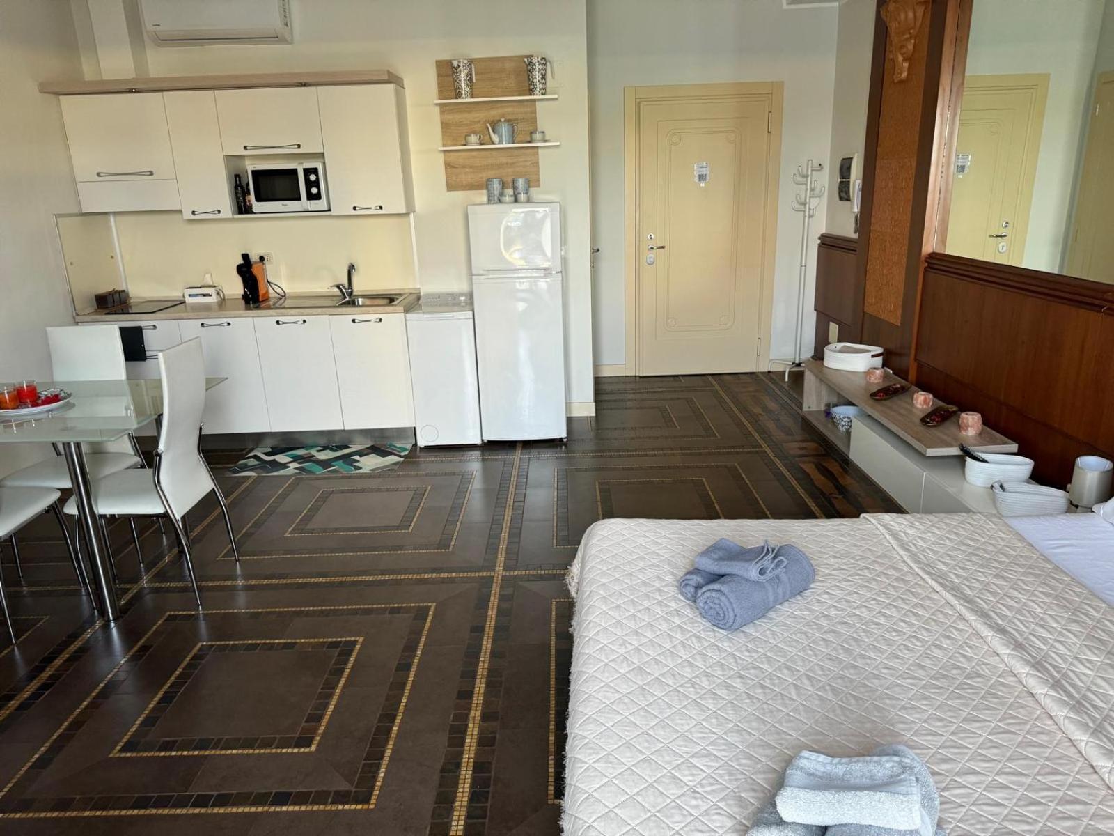 Regina Del Porto Apartman Brindisi Kültér fotó