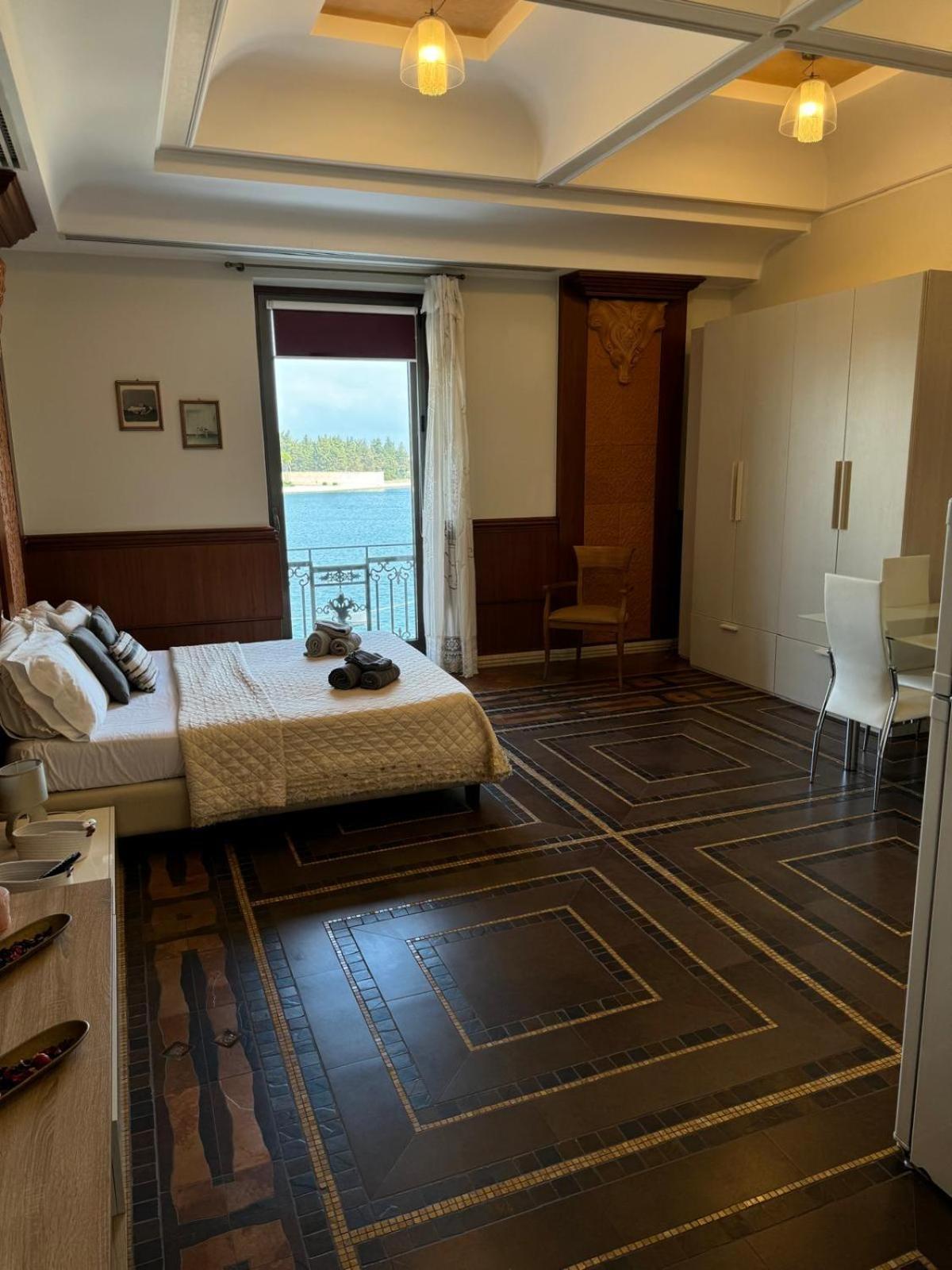 Regina Del Porto Apartman Brindisi Kültér fotó